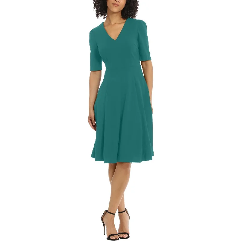 Embroidered Dresses for Detailed -Donna Morgan Womens Pocketed Midi Fit & Flare Dress