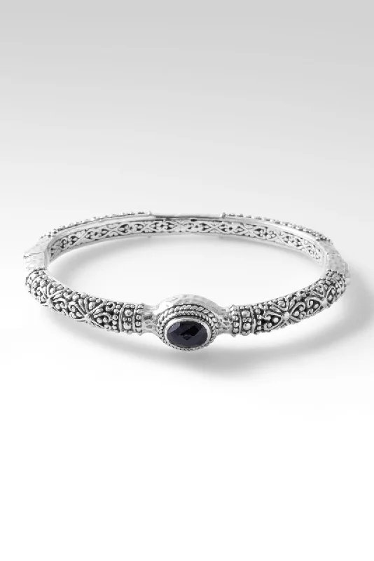 Bracelets with floral sapphire for romantic glow -Harmony Bangle™ in Black Spinel