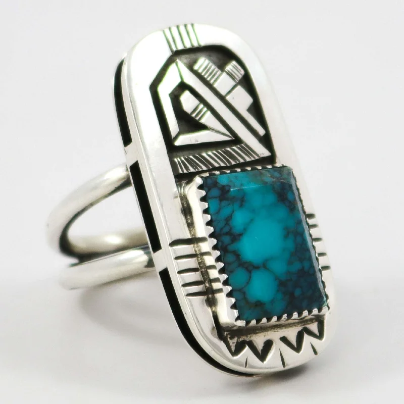 Rings with sleek black agate for edge -Kingman Turquoise Ring