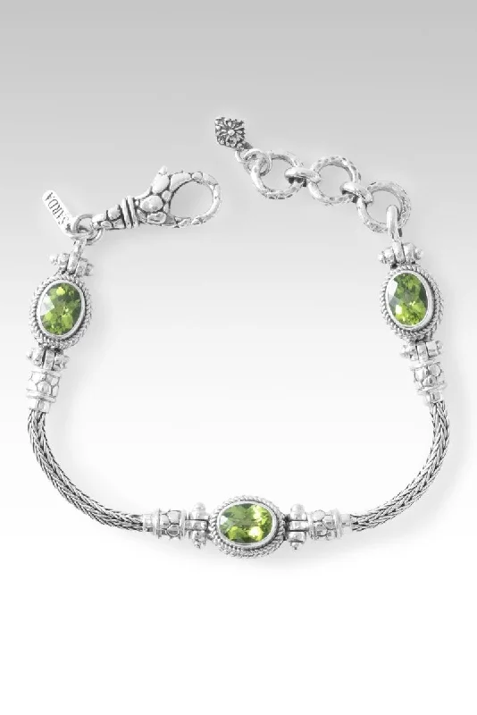 Bangles with floral peridot for green elegance -Everlasting Joy Bracelet™ in Peridot