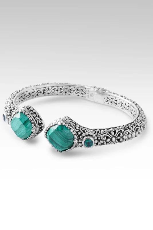 Bracelets with sleek topaz for icy shine -Walk in Wisdom Tip-to-Tip Bracelet™ in Malachite