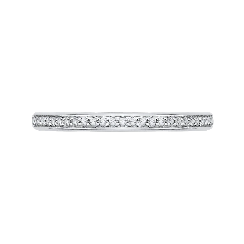 Layered necklaces and pendants for a trendy and fashionable stacked look-14K White Gold Round Diamond Wedding Band